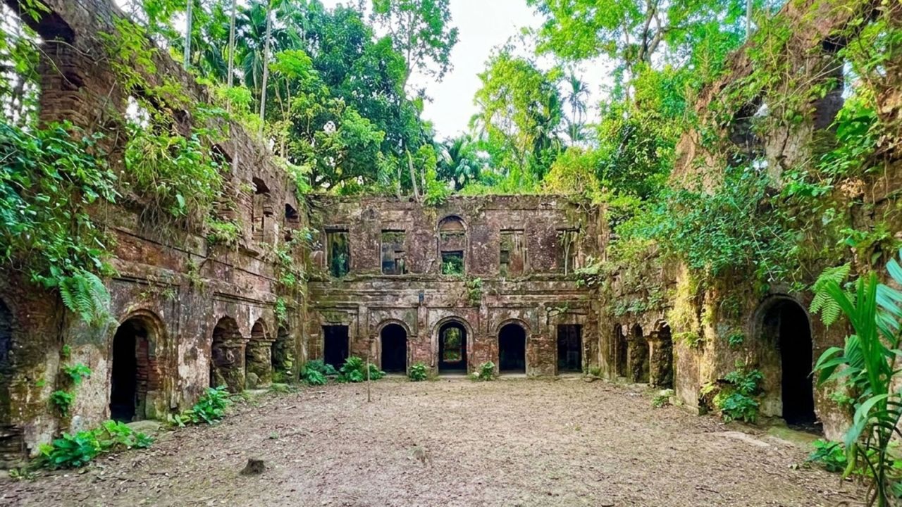 ধ্বংসের দ্বারপ্রান্তে কড়ৈতলীর ঐতিহাসিক জমিদারবাড়ি