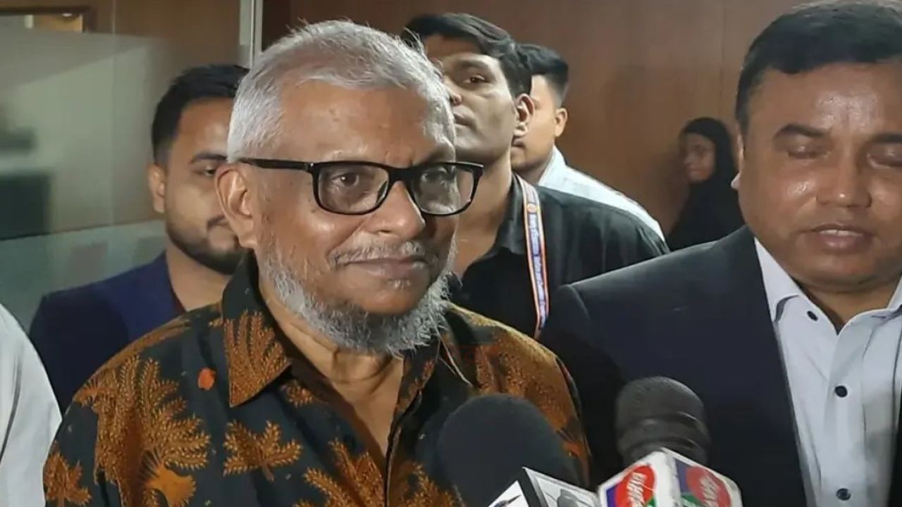 সিন্ডিকেটের বিরুদ্ধে আমাদের জিহাদ: কর্মসংস্থান মন্ত্রী